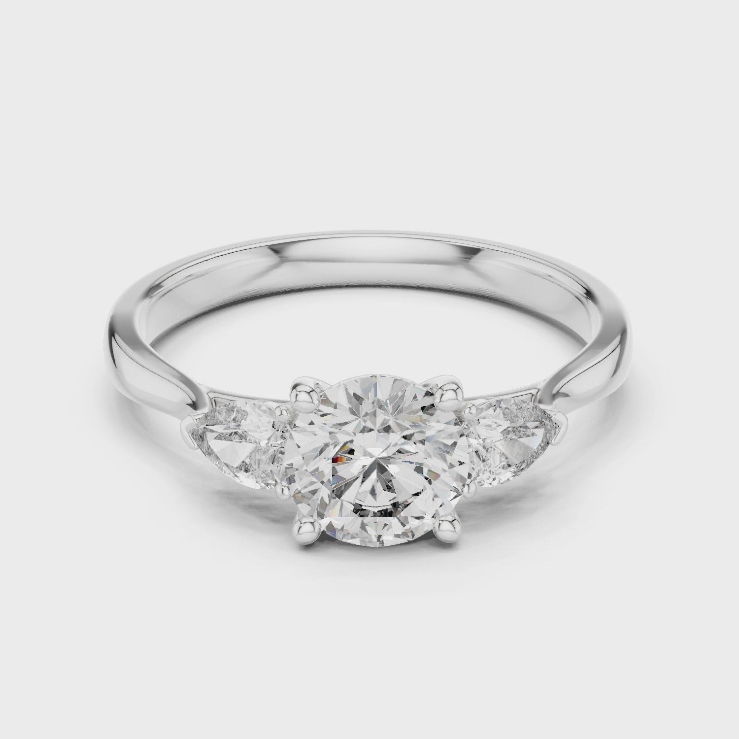 Round Trinity Ring